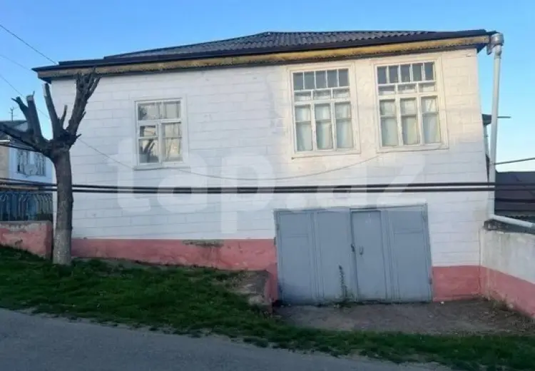 6 otaqlı mənzil , Qusar