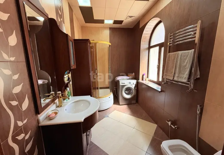 6 otaqlı mənzil , Xırdalan