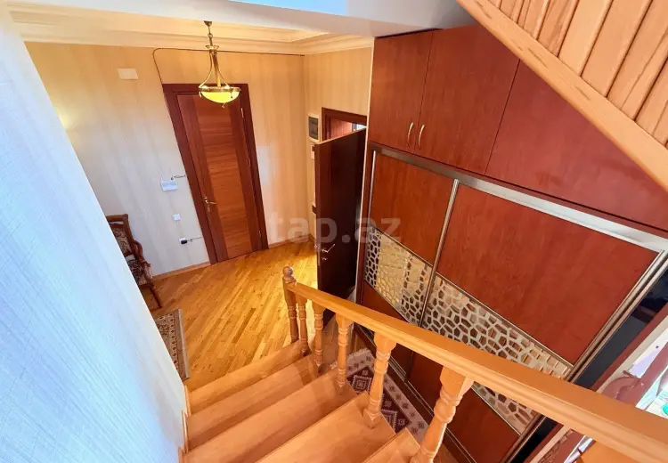 6 otaqlı mənzil , Xırdalan