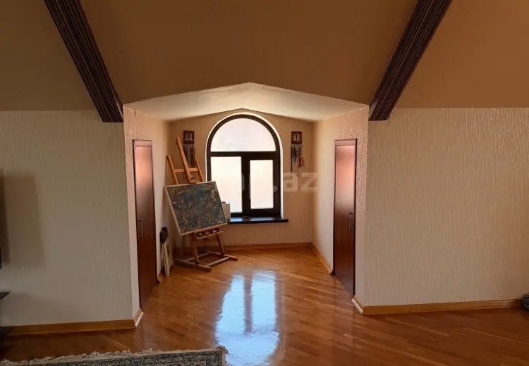 6 otaqlı mənzil , Xırdalan