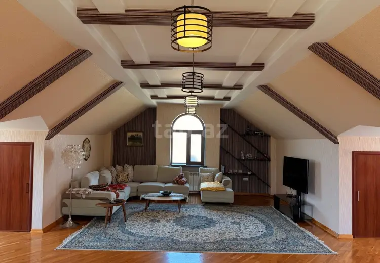 6 otaqlı mənzil , Xırdalan
