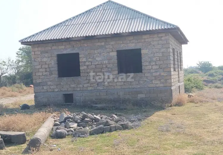 4 otaqlı mənzil , Astara