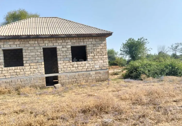 4 otaqlı mənzil , Astara