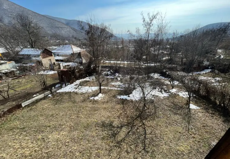 4 otaqlı mənzil , Şəki