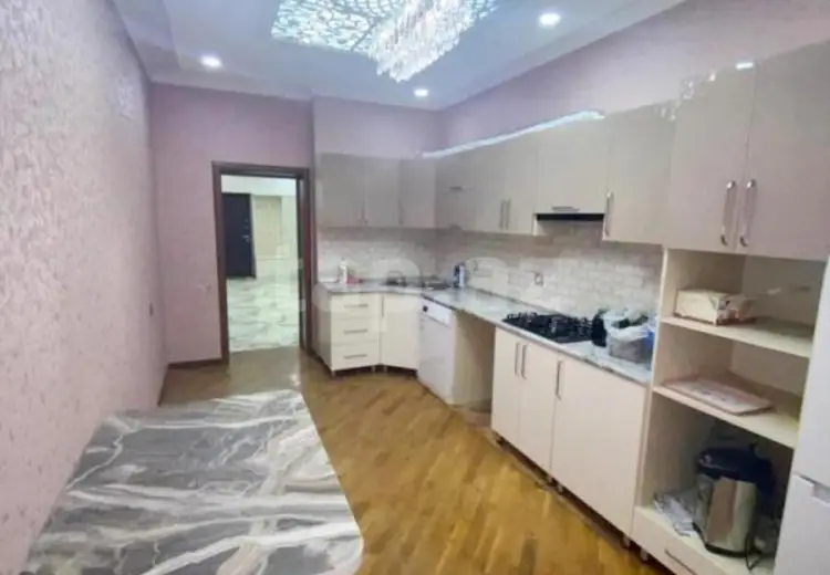 4 otaqlı mənzil , Nəsimi, Bakı