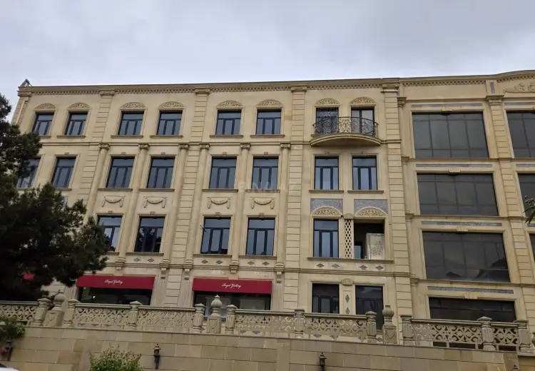 2200 m² Obyekt / Ofis Kirayə (aylıq), Nərimanov, Bakı