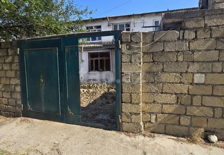 5 otaqlı mənzil , Xudat