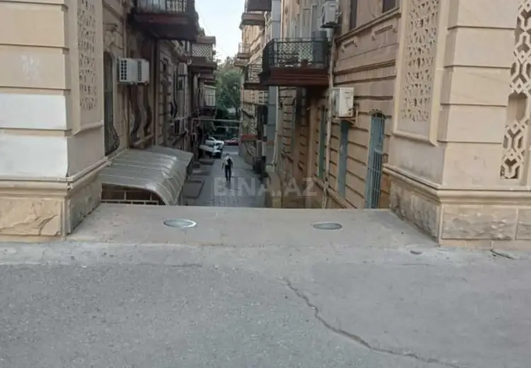 60 m² Obyekt / Ofis Satılır, Səbail, Bakı
