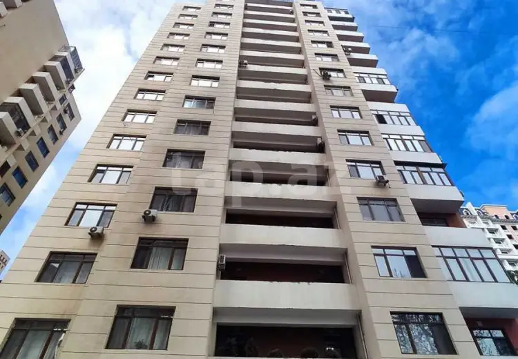 1 200 AZN - 3 otaqlı mənzil Kirayə (aylıq), Bakı
