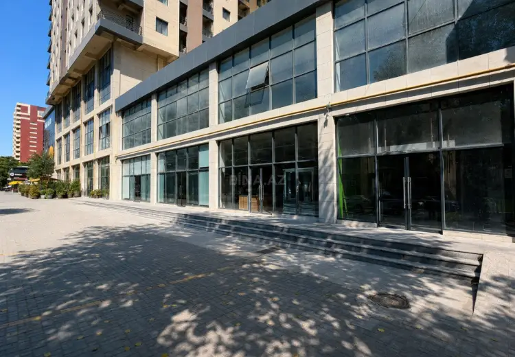 2600 m² Obyekt / Ofis Kirayə (aylıq), Nəsimi, Bakı