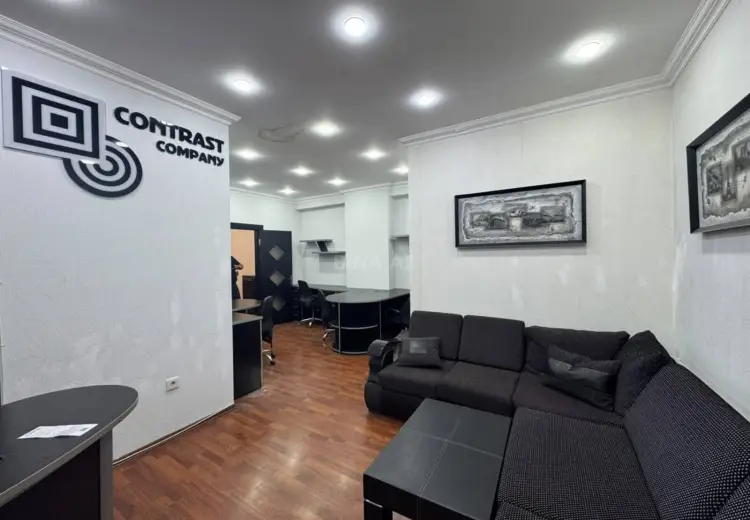 120 m² Obyekt / Ofis Satılır, Xətai, Bakı