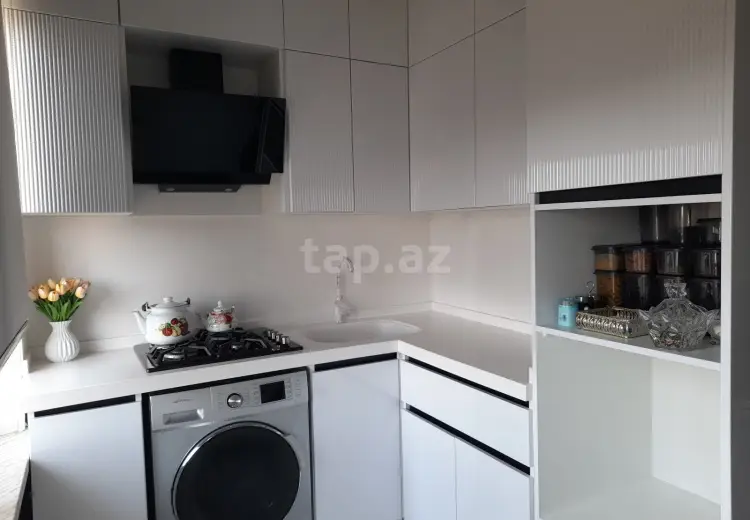 5 otaqlı mənzil , Bakı