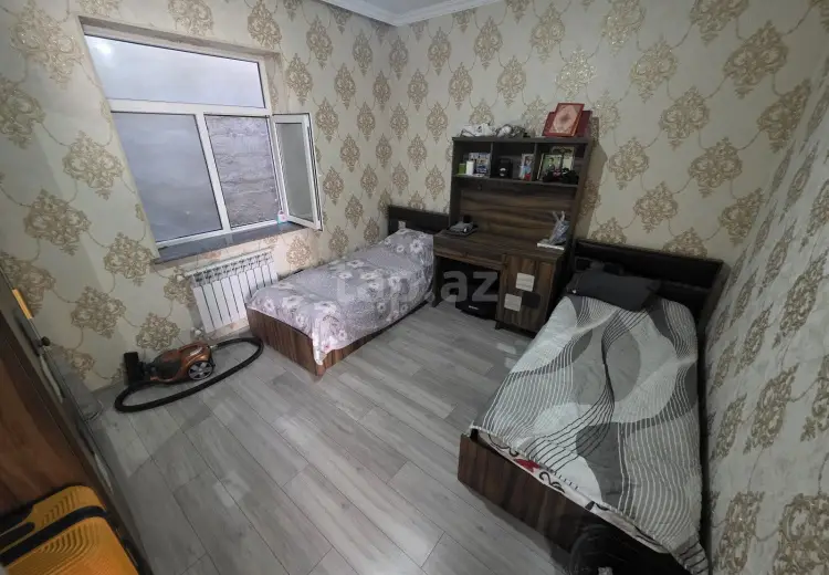 4 otaqlı mənzil , Bakı