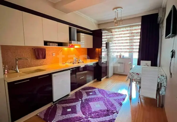 3 otaqlı mənzil , Bakı