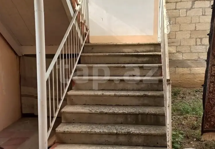 8 otaqlı mənzil , Şamaxı