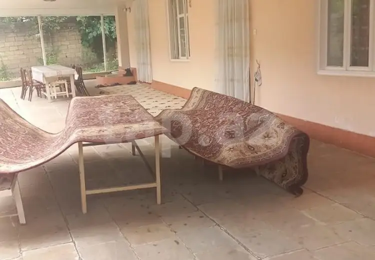 8 otaqlı mənzil , Şamaxı