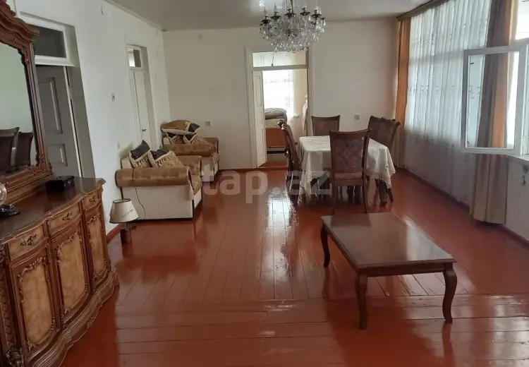 8 otaqlı mənzil , Şamaxı