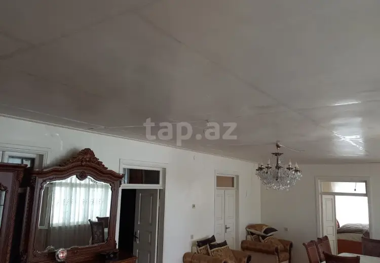 8 otaqlı mənzil , Şamaxı