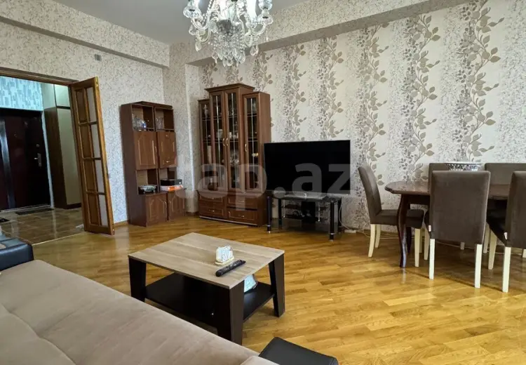 3 otaqlı mənzil , Bakı