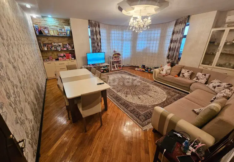 2 otaqlı mənzil , Bakı