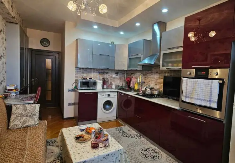 2 otaqlı mənzil , Bakı