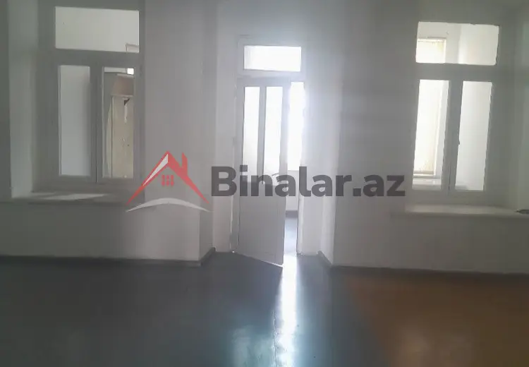 90 m² Obyekt / Ofis Kirayə (aylıq), Gəncə