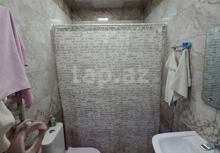 2 otaqlı mənzil , Bakı