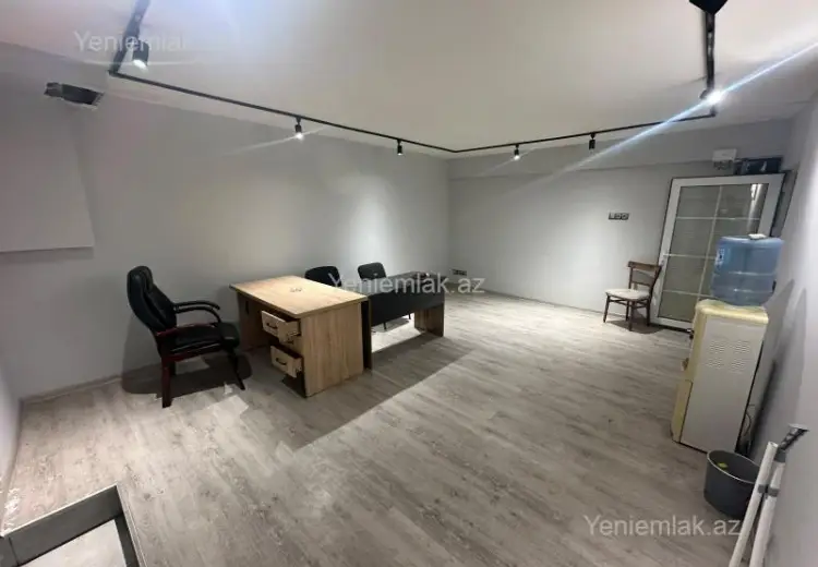 25 m² Obyekt / Ofis Kirayə (aylıq), Nəsimi, Bakı