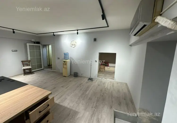 25 m² Obyekt / Ofis Kirayə (aylıq), Nəsimi, Bakı