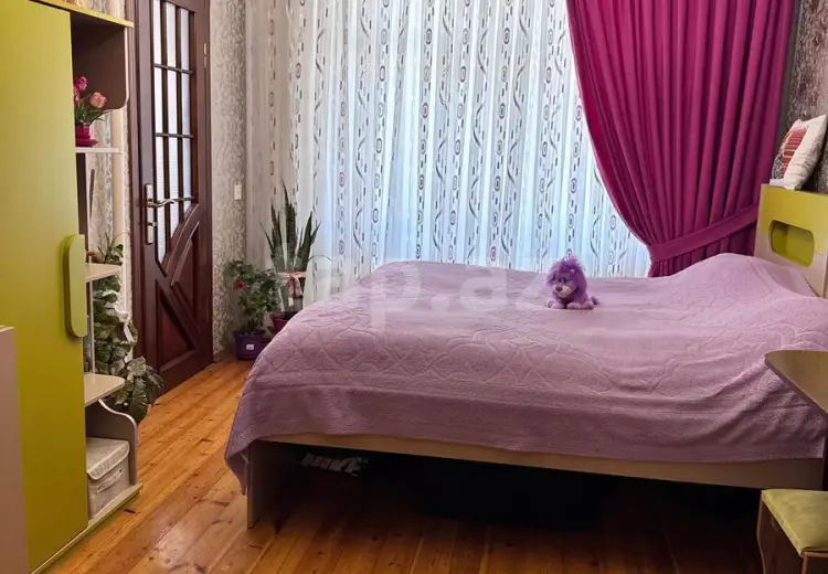 4 otaqlı mənzil , Bakı