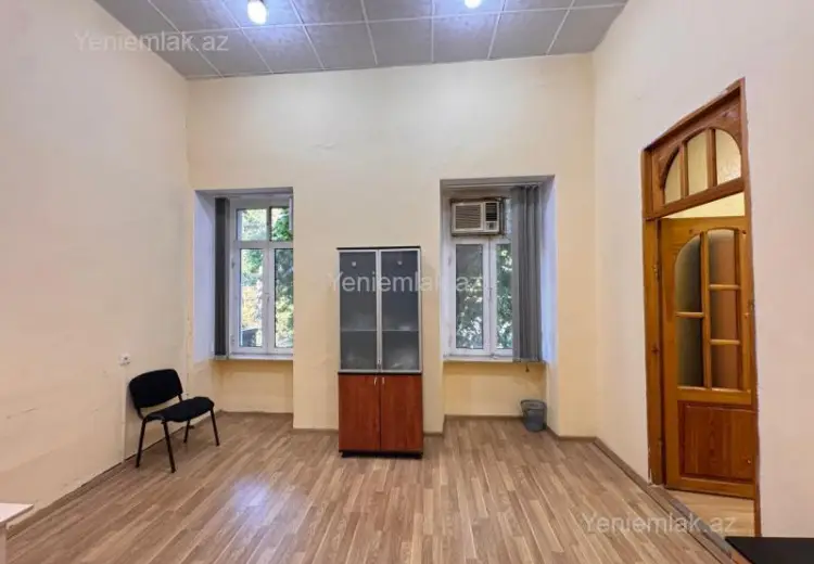 50 m² Obyekt / Ofis Kirayə (aylıq), Səbail, Bakı