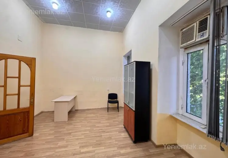 50 m² Obyekt / Ofis Kirayə (aylıq), Səbail, Bakı