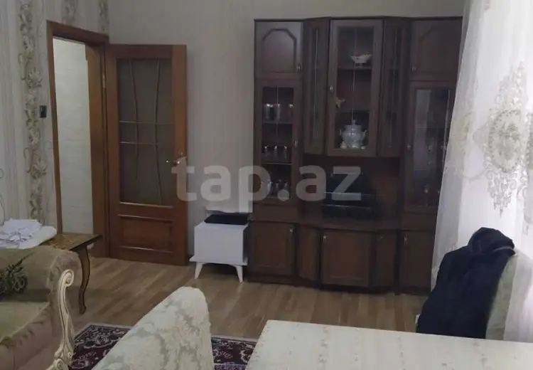 4 otaqlı mənzil , Bakı