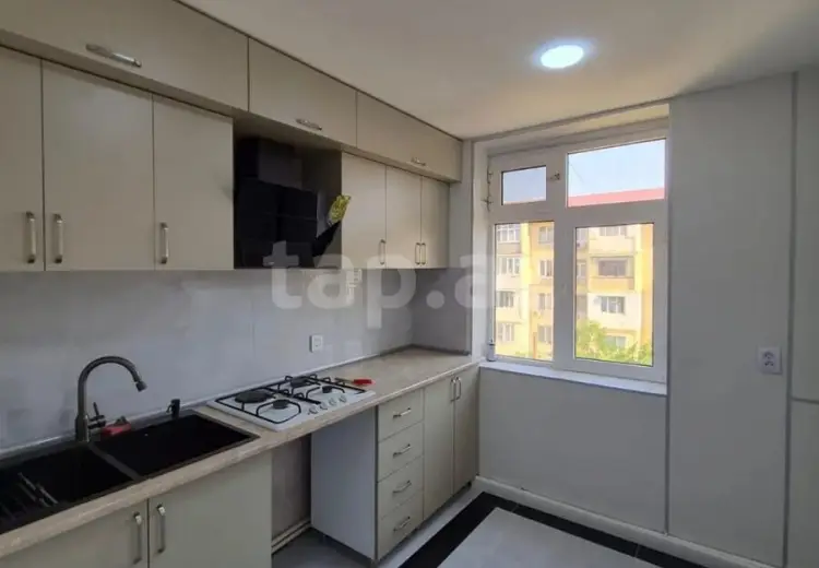 3 otaqlı mənzil , Sumqayıt