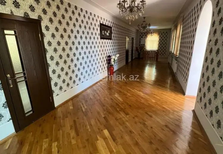 348 000 AZN - 8 otaqlı mənzil Satılır, Novxanı, Abşeron