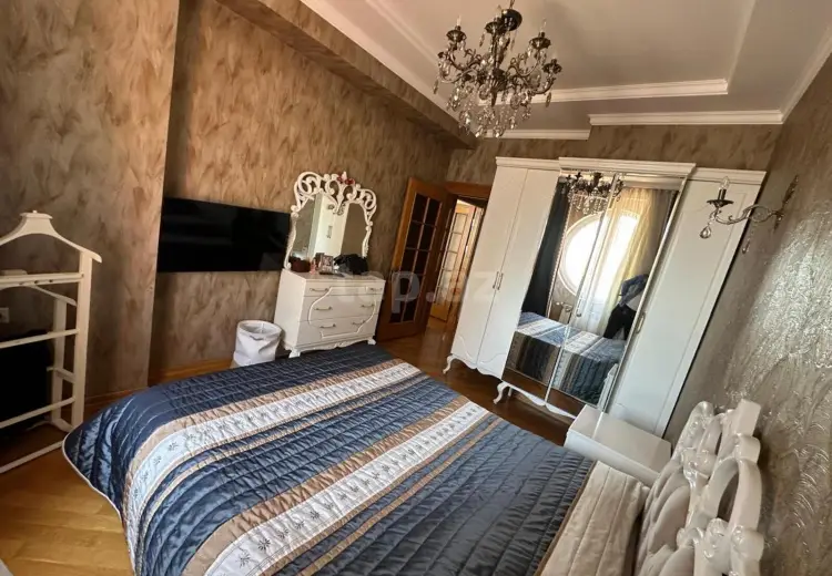 3 otaqlı mənzil , Bakı
