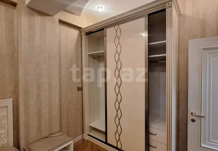 3 otaqlı mənzil , Xırdalan