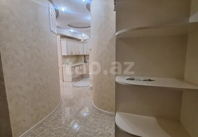 3 otaqlı mənzil , Xırdalan