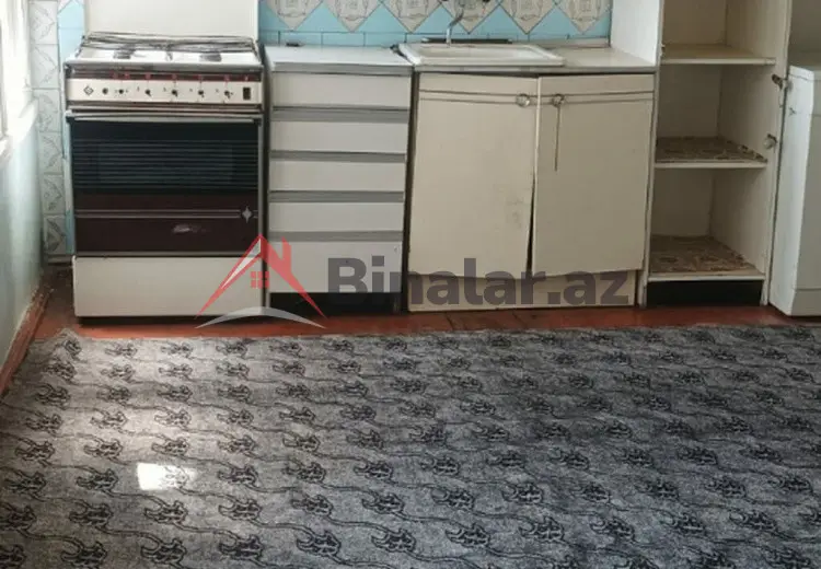 4 otaqlı mənzil Satılır, Şəki