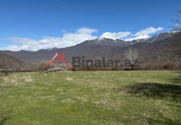 10 sot Torpaq Satılır, Qəbələ