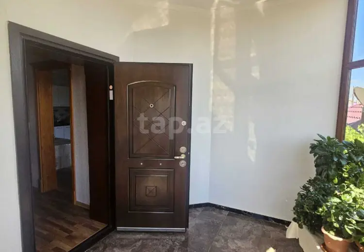 550 AZN - 5 otaqlı mənzil Kirayə (aylıq), Bakı