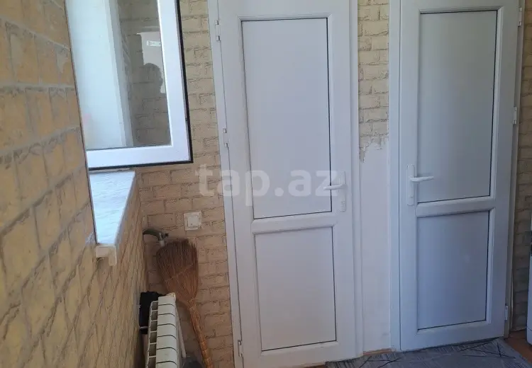 6 otaqlı mənzil , Bakı