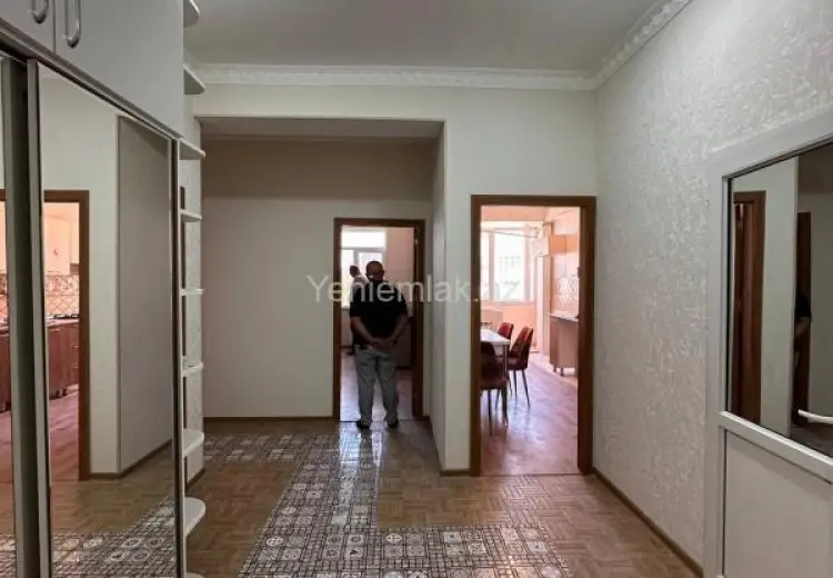 3 otaqlı mənzil Satılır, Xırdalan