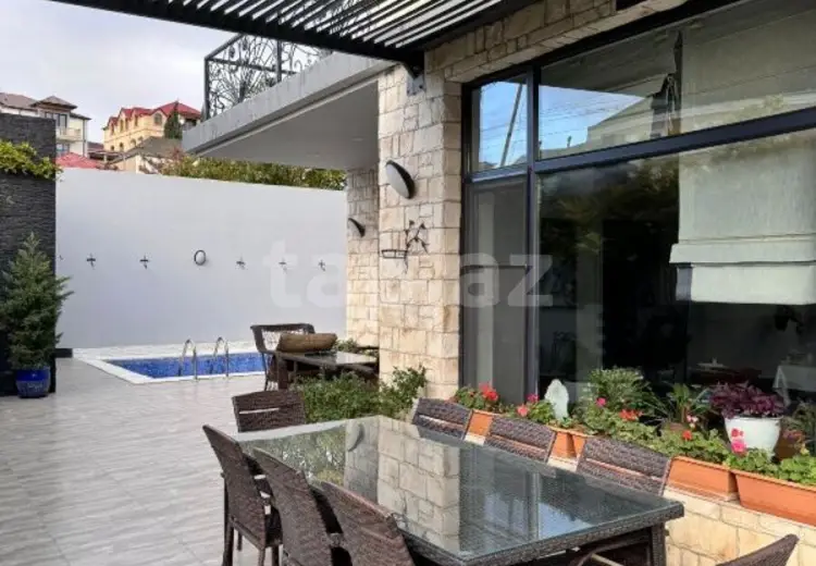6 otaqlı mənzil , Badamdar qəs., Səbail, Bakı