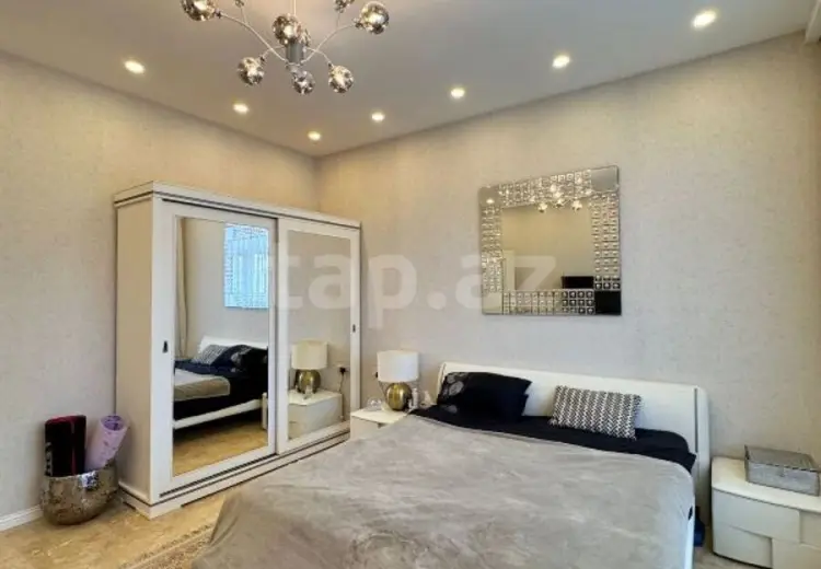 6 otaqlı mənzil , Badamdar qəs., Səbail, Bakı
