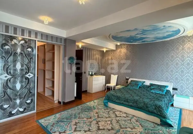 7 otaqlı mənzil , Bakı