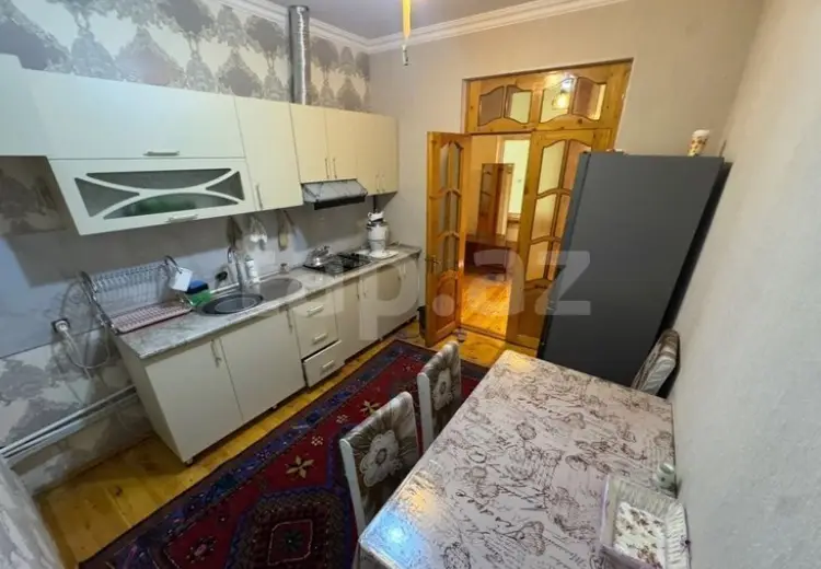 80 AZN - 3 otaqlı mənzil Kirayə (aylıq), Gəncə
