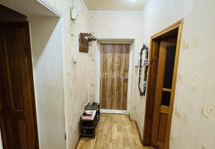 3 otaqlı mənzil Satılır, 8-ci kilometr, Nizami, Bakı