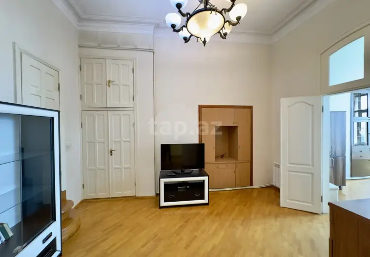 0 m² Obyekt / Ofis , İçəri şəhər, Səbail, Bakı