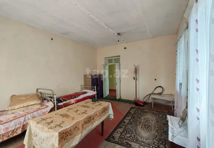 6 otaqlı mənzil , Bərdə